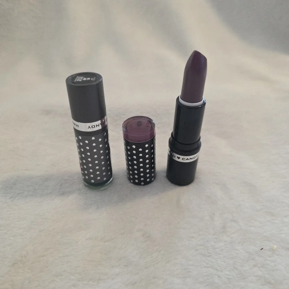 Hard Candy Fierce Effects Matte Lipstick 2pc Lot - Envy 1264 & Purple Reign 1229